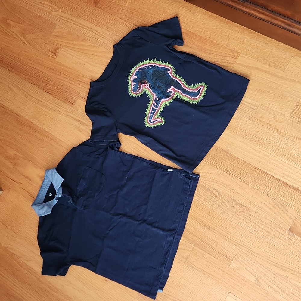 GAP kids size Small, bundle of 2 shirts, navy